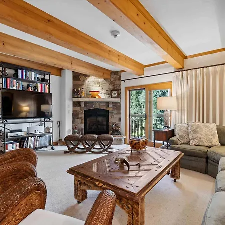 Lodge At Lionshead 160A